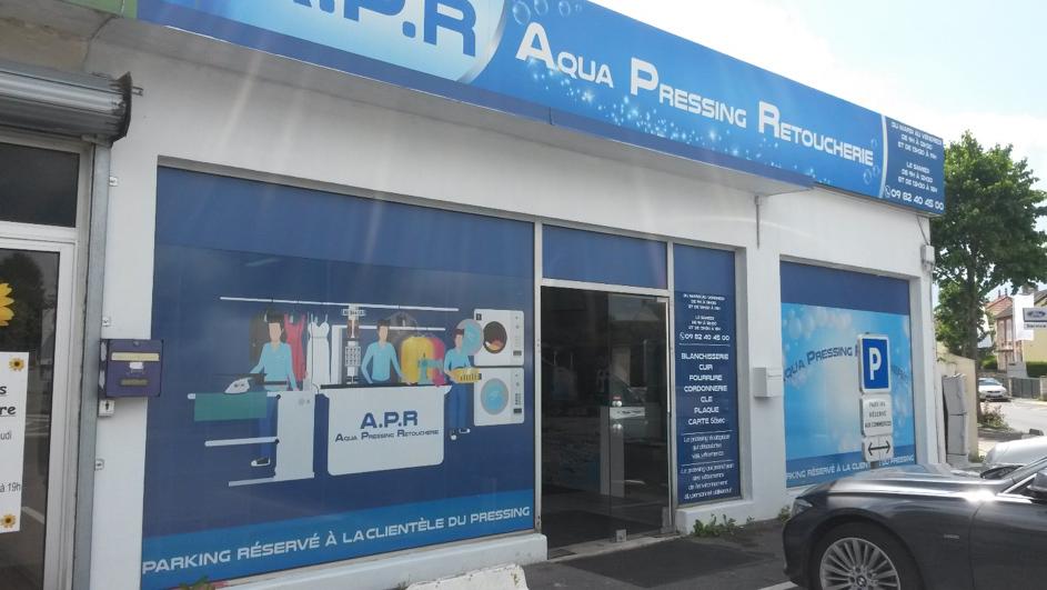 enseigne panneaux.